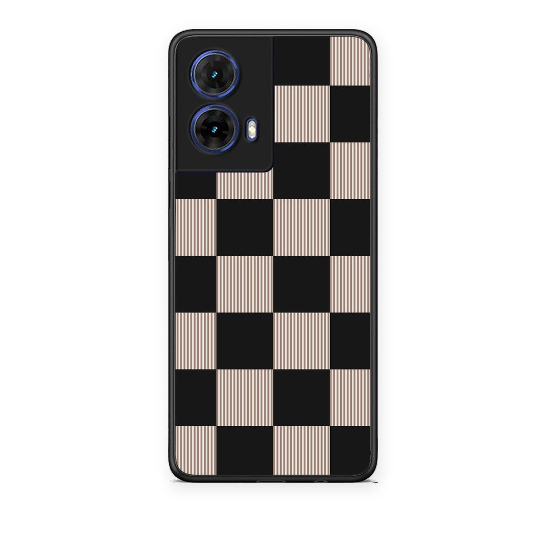 Θήκη Motorola Moto G85 Black and Taupe Striped Checks από τη Smartfits με σχέδιο στο πίσω μέρος και μαύρο περίβλημα | Motorola Moto G85 Black and Taupe Striped Checks case with colorful back and black bezels