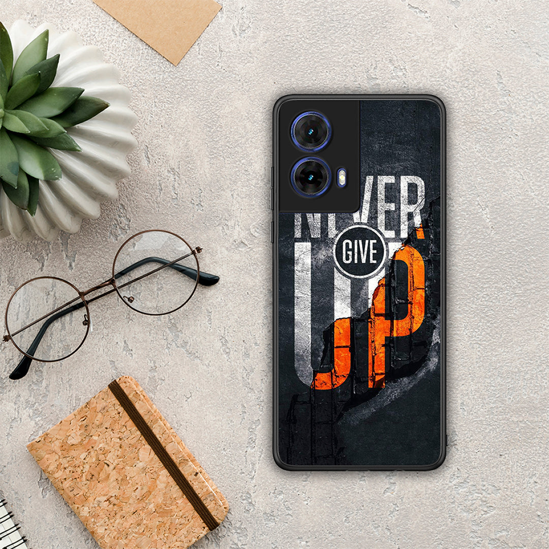 Never Give Up - Motorola Moto G85 θήκη