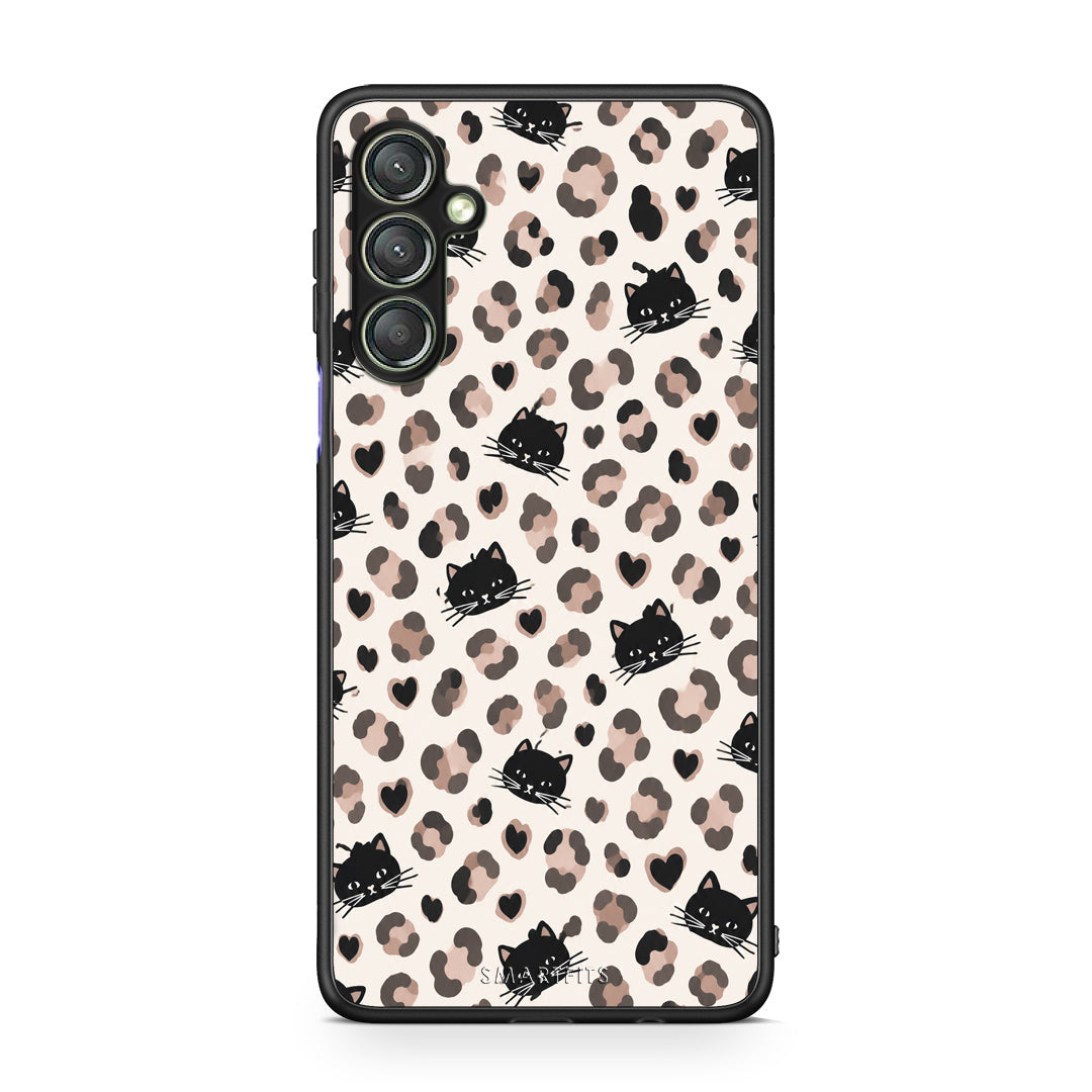 Θήκη Samsung Galaxy A24 4G Leopard Spots and Black Cats on Cream από τη Smartfits με σχέδιο στο πίσω μέρος και μαύρο περίβλημα | Samsung Galaxy A24 4G Leopard Spots and Black Cats on Cream case with colorful back and black bezels