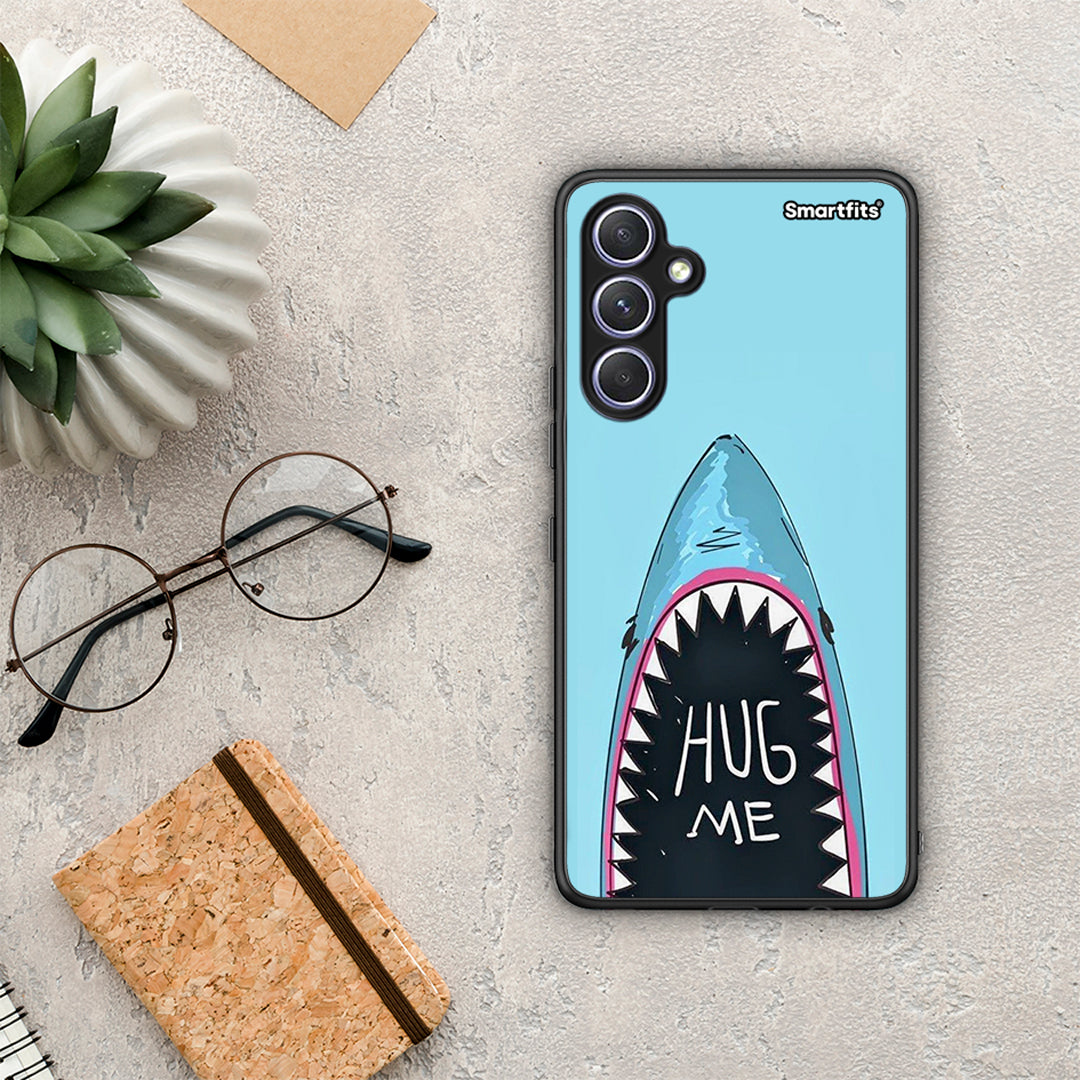 Θήκη Samsung Galaxy A54 Hug Me από τη Smartfits με σχέδιο στο πίσω μέρος και μαύρο περίβλημα | Samsung Galaxy A54 Hug Me Case with Colorful Back and Black Bezels