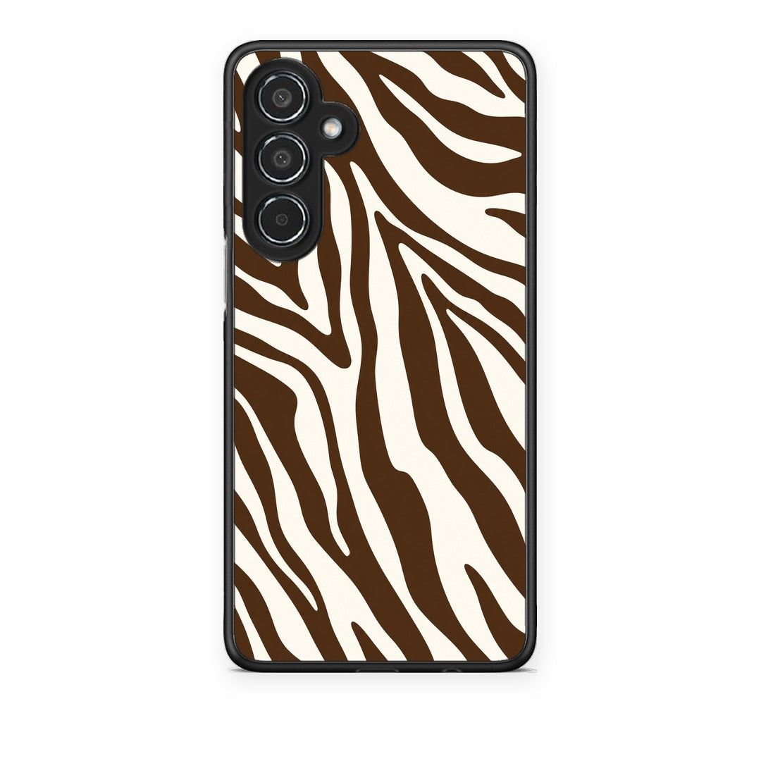 Θήκη Samsung Galaxy M35 5G Brown and Cream Zebra Stripes από τη Smartfits με σχέδιο στο πίσω μέρος και μαύρο περίβλημα | Samsung Galaxy M35 5G Brown and Cream Zebra Stripes case with colorful back and black bezels