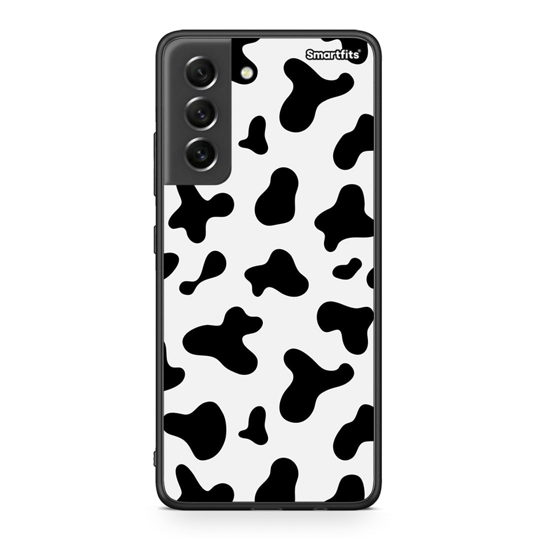 Samsung S21 FE Cow Print θήκη από τη Smartfits με σχέδιο στο πίσω μέρος και μαύρο περίβλημα | Smartphone case with colorful back and black bezels by Smartfits