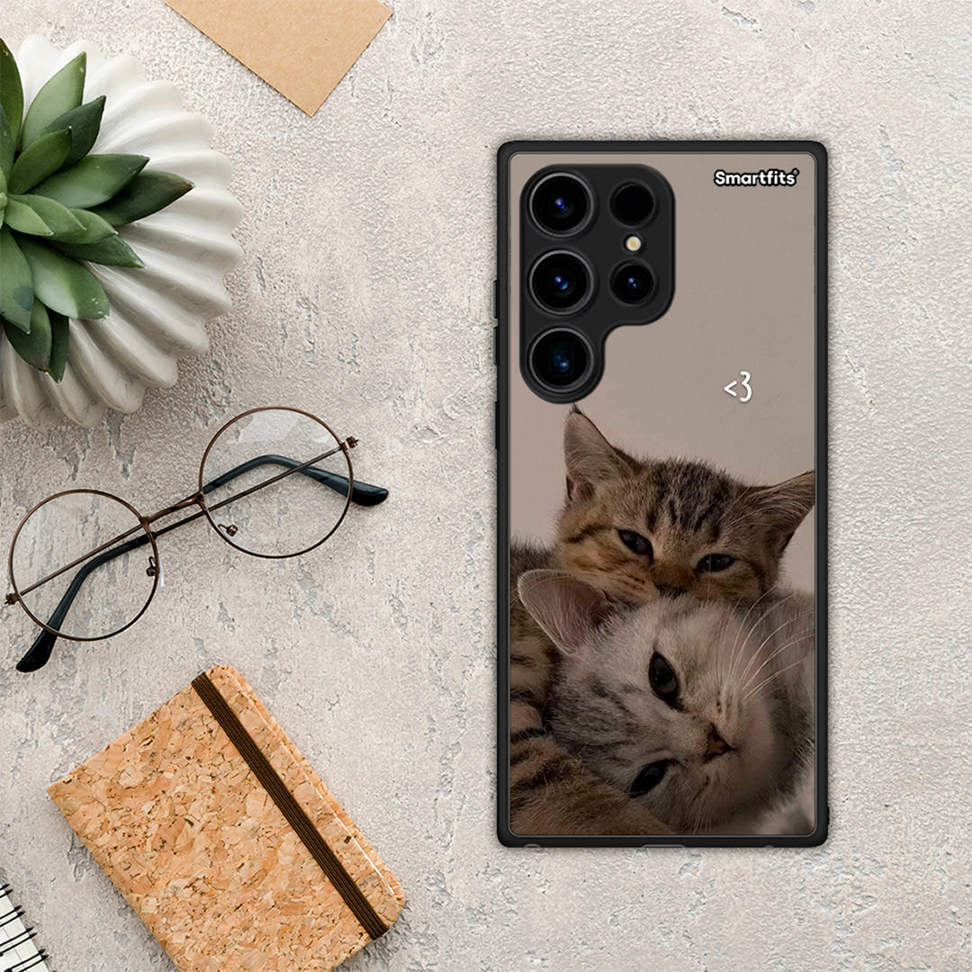 Θήκη Samsung Galaxy S24 Ultra Cats In Love από τη Smartfits με σχέδιο στο πίσω μέρος και μαύρο περίβλημα | Samsung Galaxy S24 Ultra Cats In Love Case with Colorful Back and Black Bezels