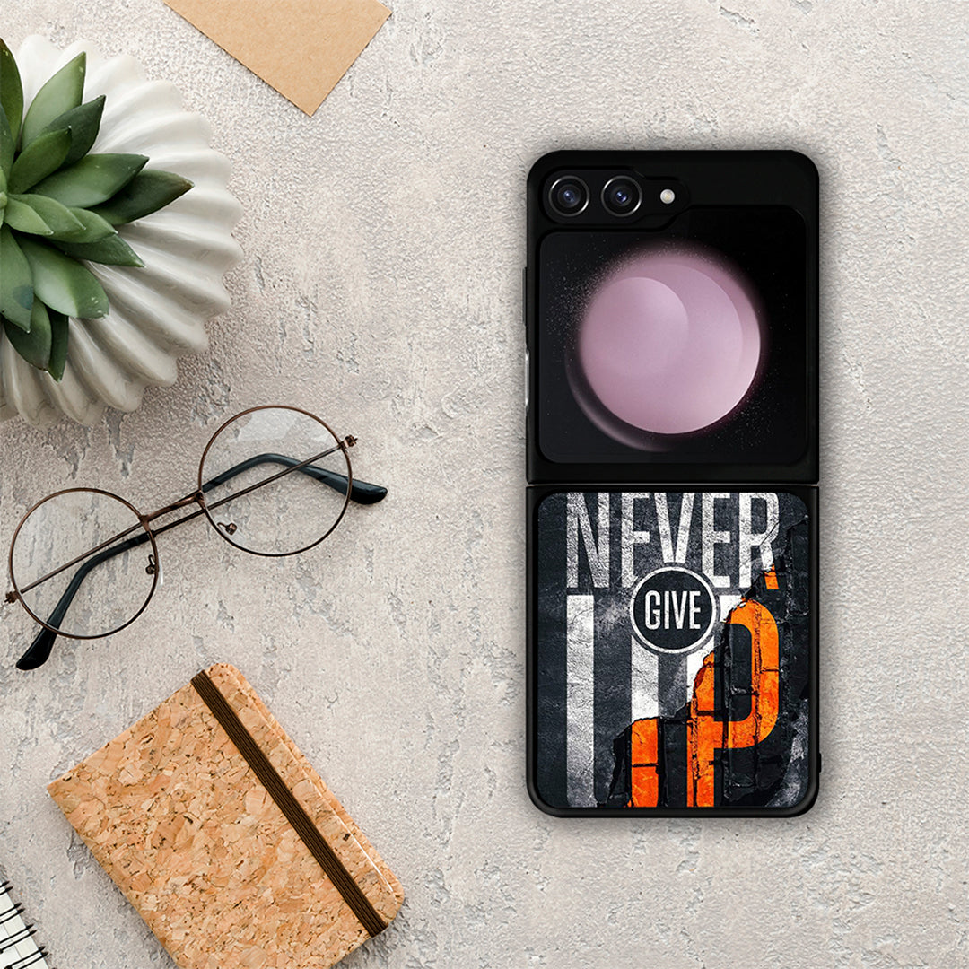 Never Give Up - Samsung Galaxy Z Flip5 θήκη