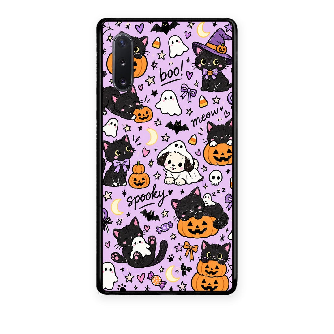 Θήκη Samsung Galaxy Note 10+ Halloween Black Cats on Lilac από τη Smartfits με σχέδιο στο πίσω μέρος και μαύρο περίβλημα | Samsung Galaxy Note 10+ Halloween Black Cats on Lilac case with colorful back and black bezels
