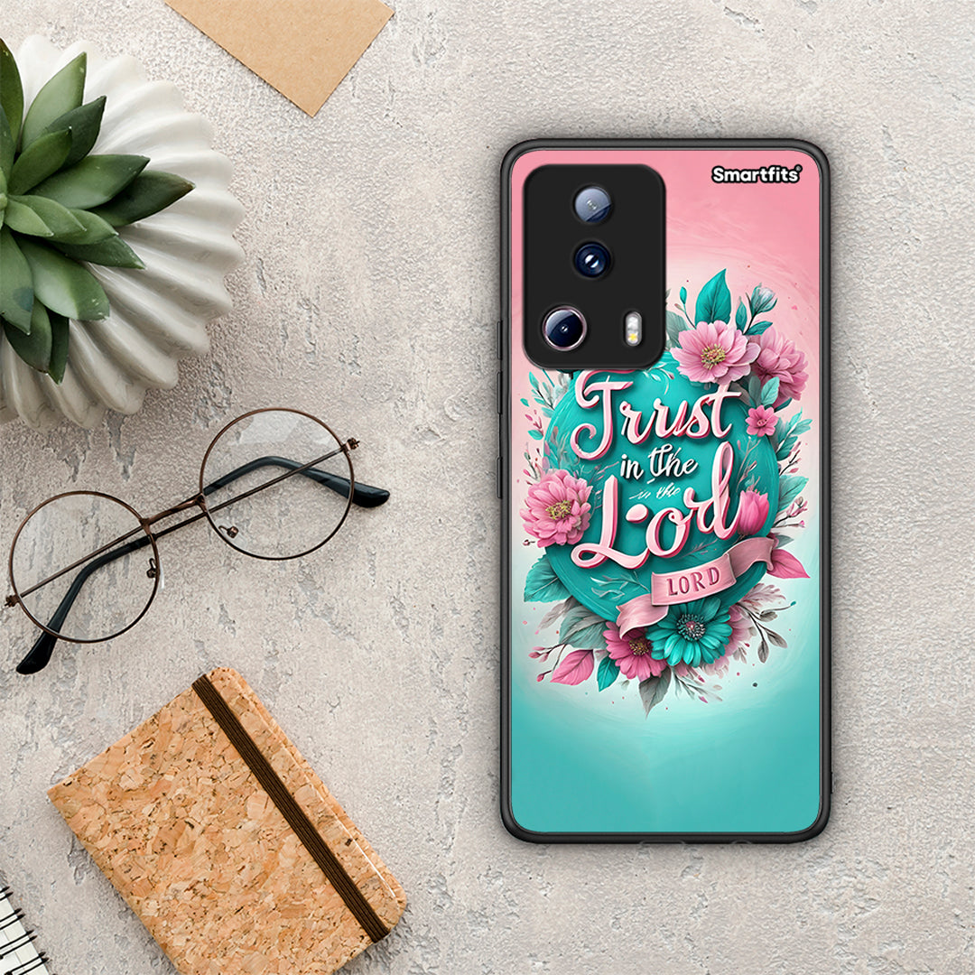 Θήκη Xiaomi 13 Lite 5G Lord Trust από τη Smartfits με σχέδιο στο πίσω μέρος και μαύρο περίβλημα | Xiaomi 13 Lite 5G Lord Trust Case with Colorful Back and Black Bezels
