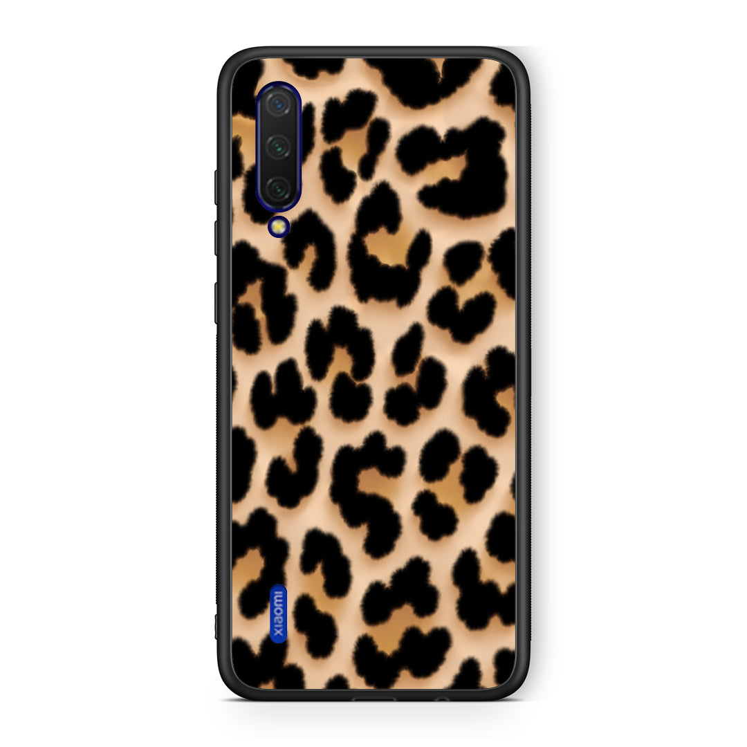 Θήκη Xiaomi Mi 9 Lite Leopard Print Tan Large από τη Smartfits με σχέδιο στο πίσω μέρος και μαύρο περίβλημα | Xiaomi Mi 9 Lite Leopard Print Tan Large case with colorful back and black bezels