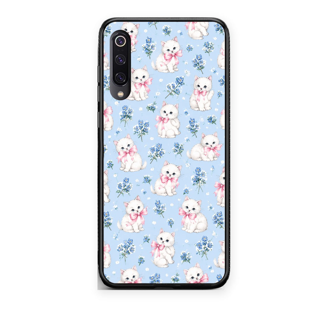 Θήκη Xiaomi Mi 9 White Kittens and Blue Flowers Small από τη Smartfits με σχέδιο στο πίσω μέρος και μαύρο περίβλημα | Xiaomi Mi 9 White Kittens and Blue Flowers Small case with colorful back and black bezels