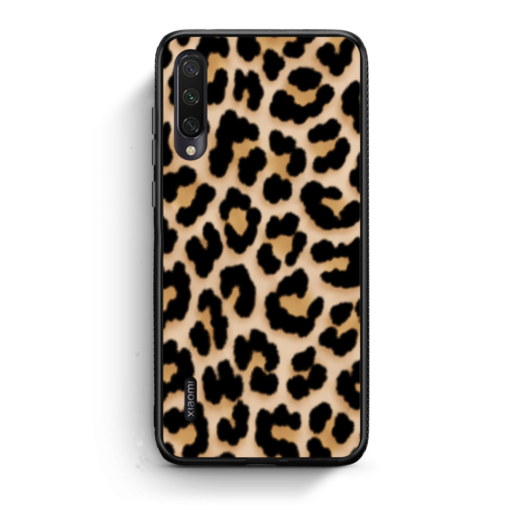 Θήκη Xiaomi Mi A3 Leopard Print Tan Small από τη Smartfits με σχέδιο στο πίσω μέρος και μαύρο περίβλημα | Xiaomi Mi A3 Leopard Print Tan Small case with colorful back and black bezels