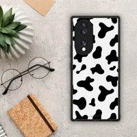 Thumbnail for Θήκη Honor 70 5G Cow Print από τη Smartfits με σχέδιο στο πίσω μέρος και μαύρο περίβλημα | Honor 70 5G Cow Print Case with Colorful Back and Black Bezels