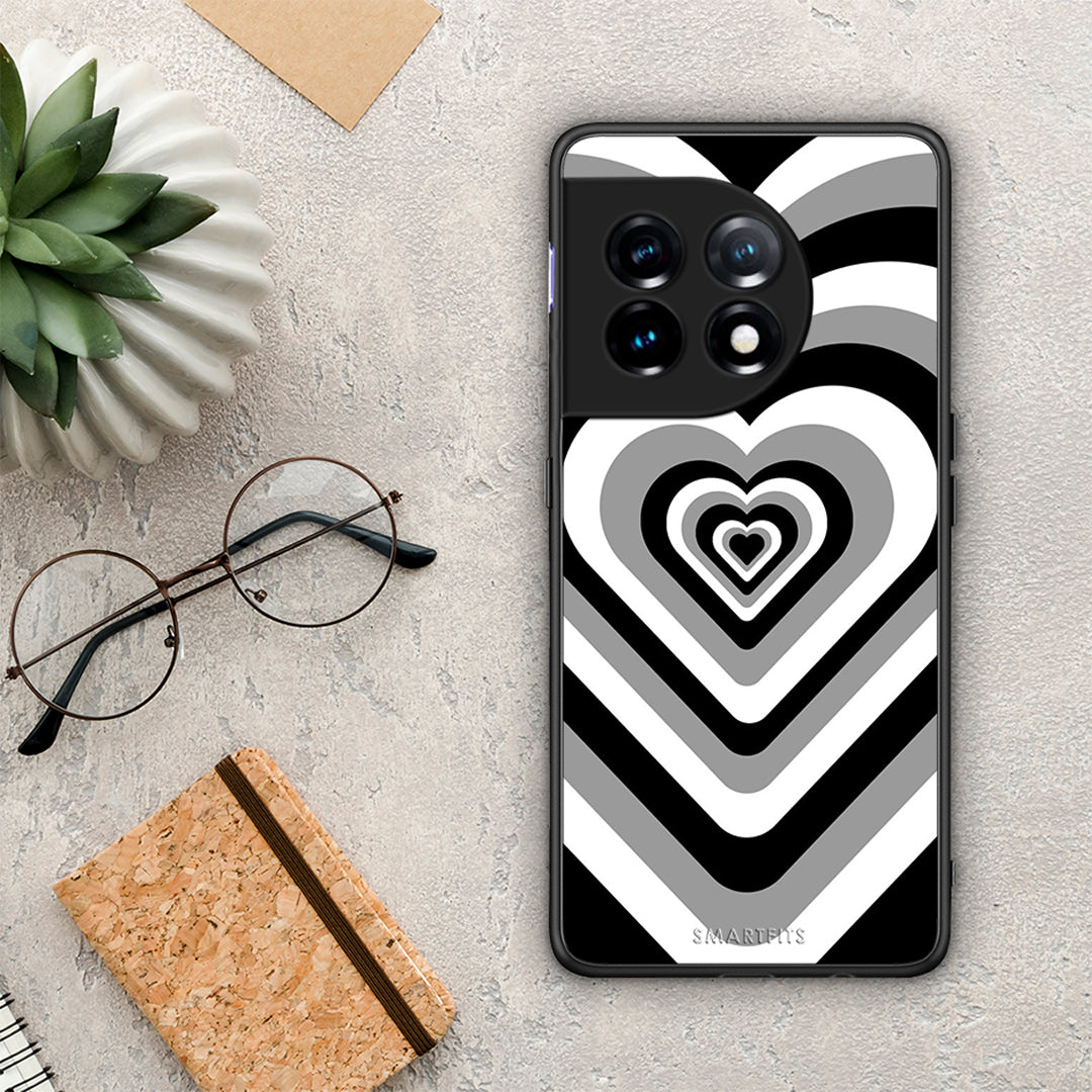 Θήκη OnePlus 11 5G Black Hearts από τη Smartfits με σχέδιο στο πίσω μέρος και μαύρο περίβλημα | OnePlus 11 5G Black Hearts Case with Colorful Back and Black Bezels