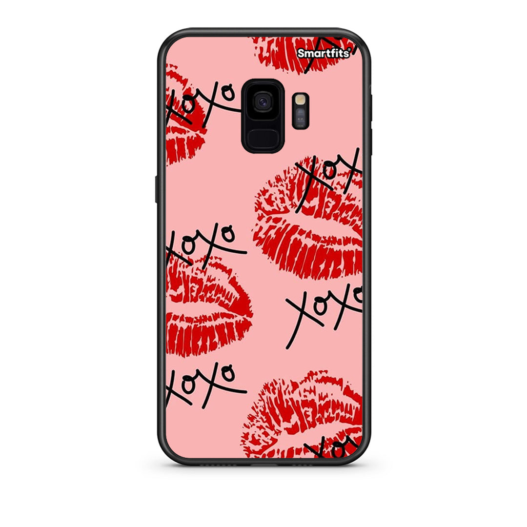 samsung s9 XOXO Lips θήκη από τη Smartfits με σχέδιο στο πίσω μέρος και μαύρο περίβλημα | Smartphone case with colorful back and black bezels by Smartfits