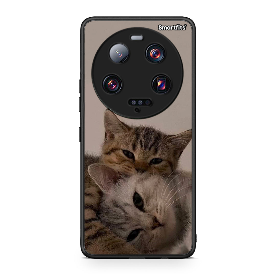 Θήκη Xiaomi 13 Ultra Cats In Love από τη Smartfits με σχέδιο στο πίσω μέρος και μαύρο περίβλημα | Xiaomi 13 Ultra Cats In Love Case with Colorful Back and Black Bezels