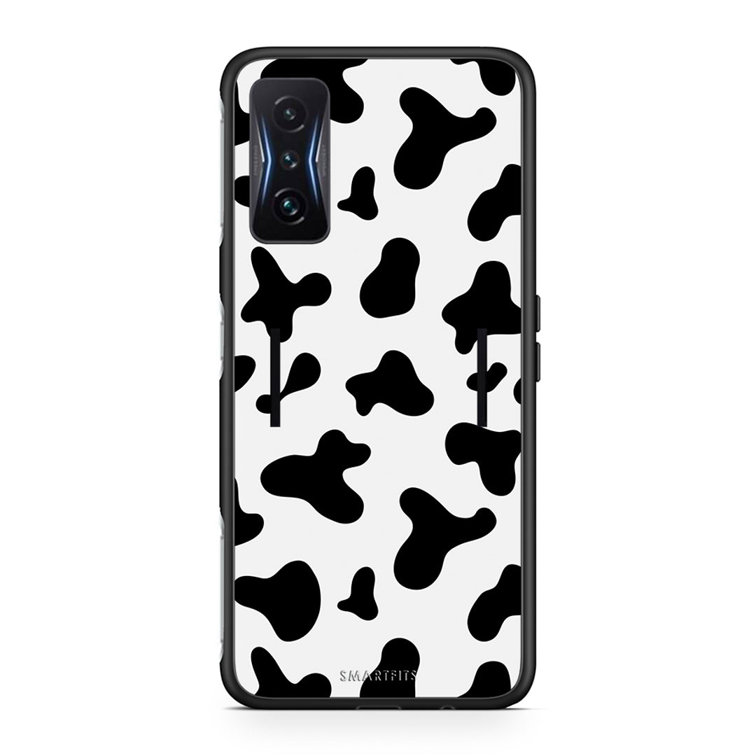 Xiaomi Poco F4 GT Cow Print θήκη από τη Smartfits με σχέδιο στο πίσω μέρος και μαύρο περίβλημα | Smartphone case with colorful back and black bezels by Smartfits