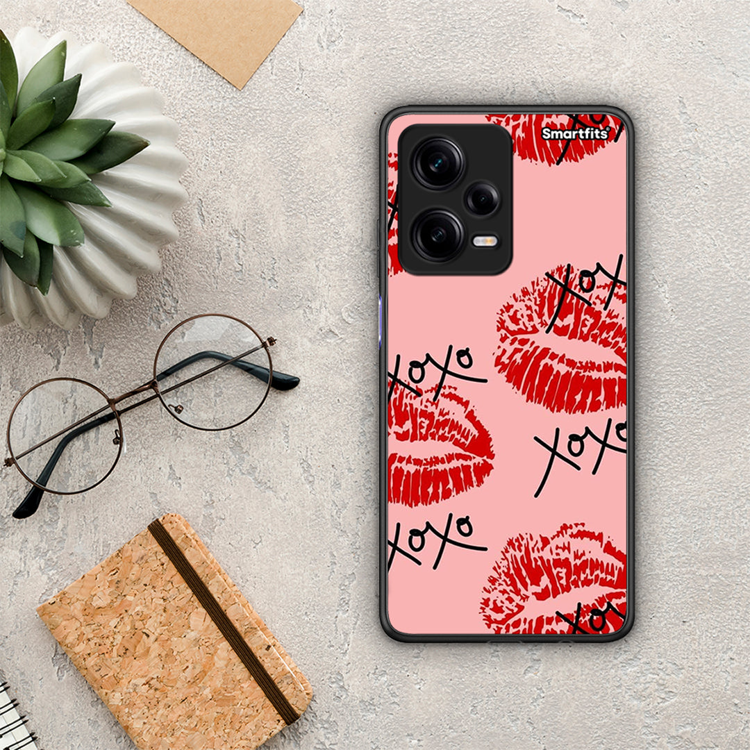 Θήκη Xiaomi Redmi Note 12 Pro 5G XOXO Lips από τη Smartfits με σχέδιο στο πίσω μέρος και μαύρο περίβλημα | Xiaomi Redmi Note 12 Pro 5G XOXO Lips Case with Colorful Back and Black Bezels