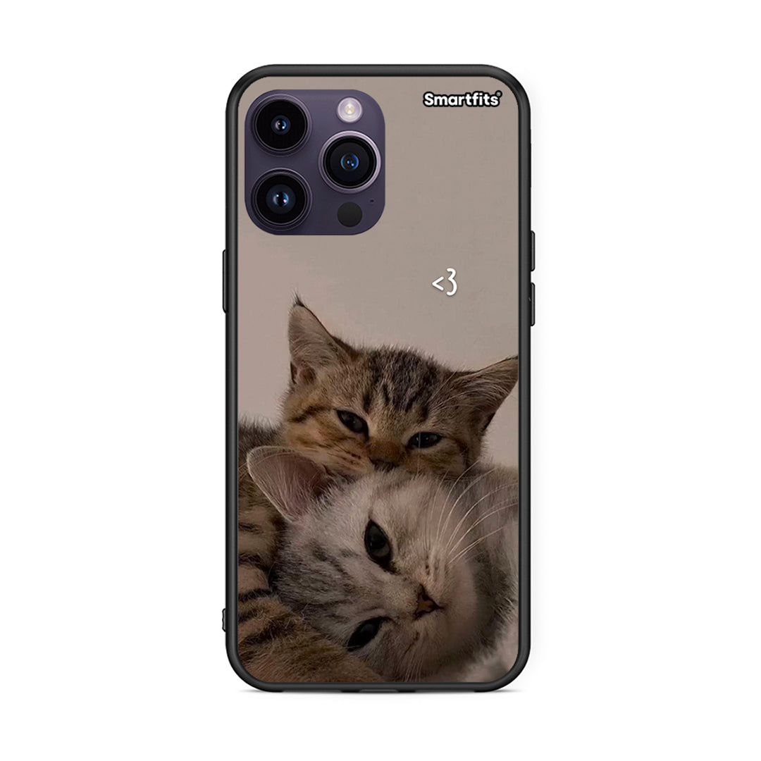 iPhone 14 Pro Cats In Love Θήκη από τη Smartfits με σχέδιο στο πίσω μέρος και μαύρο περίβλημα | Smartphone case with colorful back and black bezels by Smartfits