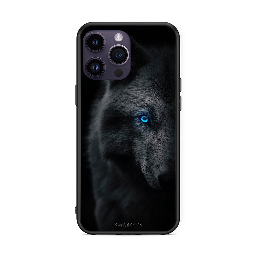 iPhone 14 Pro Dark Wolf θήκη από τη Smartfits με σχέδιο στο πίσω μέρος και μαύρο περίβλημα | Smartphone case with colorful back and black bezels by Smartfits