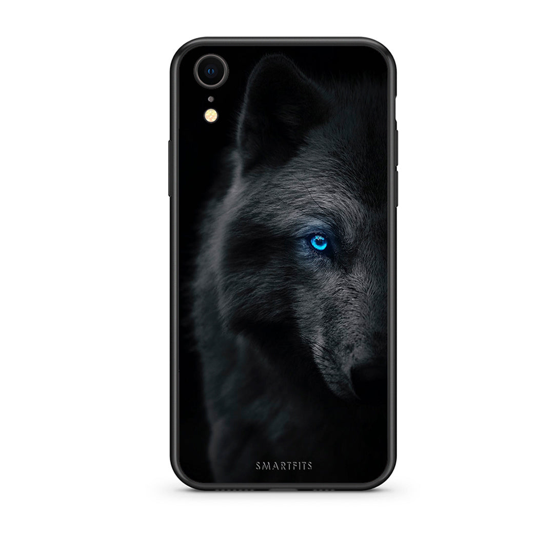 iphone xr Dark Wolf θήκη από τη Smartfits με σχέδιο στο πίσω μέρος και μαύρο περίβλημα | Smartphone case with colorful back and black bezels by Smartfits