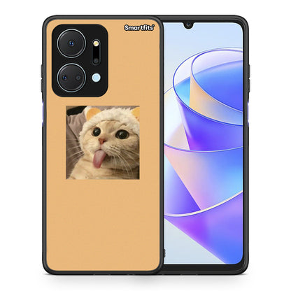Θήκη Honor X7a Cat Tongue από τη Smartfits με σχέδιο στο πίσω μέρος και μαύρο περίβλημα | Honor X7a Cat Tongue case with colorful back and black bezels