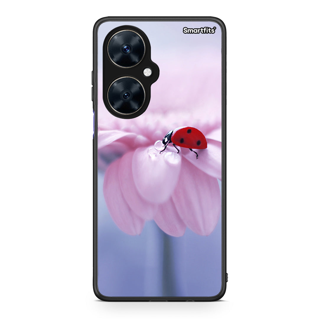 Huawei Nova 11i Ladybug Flower θήκη από τη Smartfits με σχέδιο στο πίσω μέρος και μαύρο περίβλημα | Smartphone case with colorful back and black bezels by Smartfits