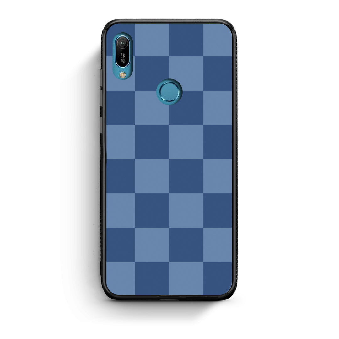 Θήκη Huawei Y6 2019 Denim Blue Checkerboard από τη Smartfits με σχέδιο στο πίσω μέρος και μαύρο περίβλημα | Huawei Y6 2019 Denim Blue Checkerboard case with colorful back and black bezels