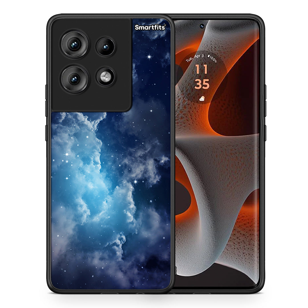 Θήκη Motorola Edge 50 Blue Sky Galaxy από τη Smartfits με σχέδιο στο πίσω μέρος και μαύρο περίβλημα | Motorola Edge 50 Blue Sky Galaxy case with colorful back and black bezels