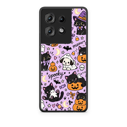 Θήκη Motorola Edge 50 Halloween Black Cats on Lilac από τη Smartfits με σχέδιο στο πίσω μέρος και μαύρο περίβλημα | Motorola Edge 50 Halloween Black Cats on Lilac case with colorful back and black bezels