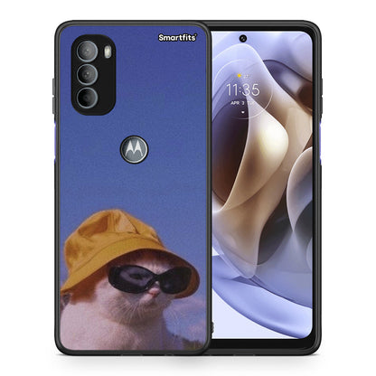 Θήκη Motorola Moto G31 Cat Diva από τη Smartfits με σχέδιο στο πίσω μέρος και μαύρο περίβλημα | Motorola Moto G31 Cat Diva case with colorful back and black bezels