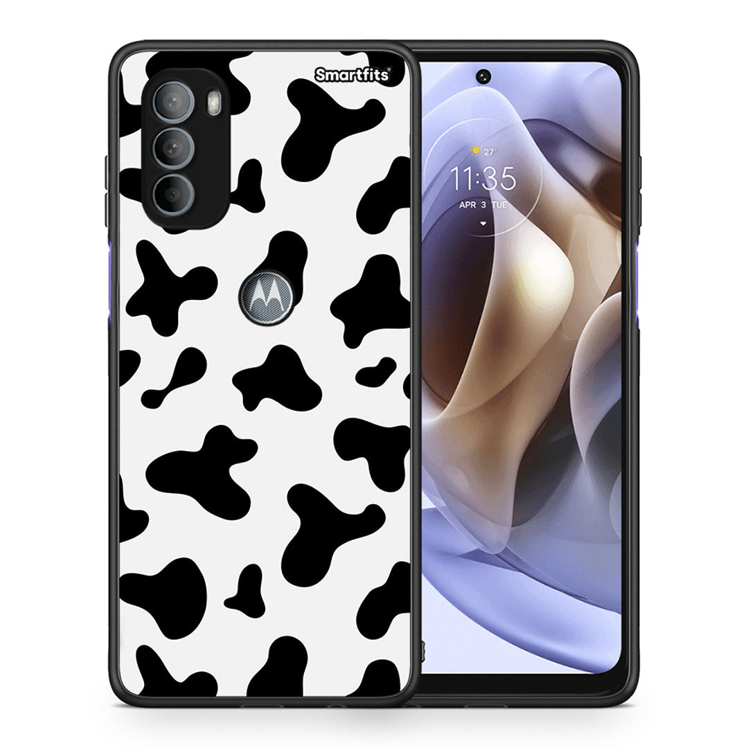 Θήκη Motorola Moto G31 Cow Print από τη Smartfits με σχέδιο στο πίσω μέρος και μαύρο περίβλημα | Motorola Moto G31 Cow Print case with colorful back and black bezels