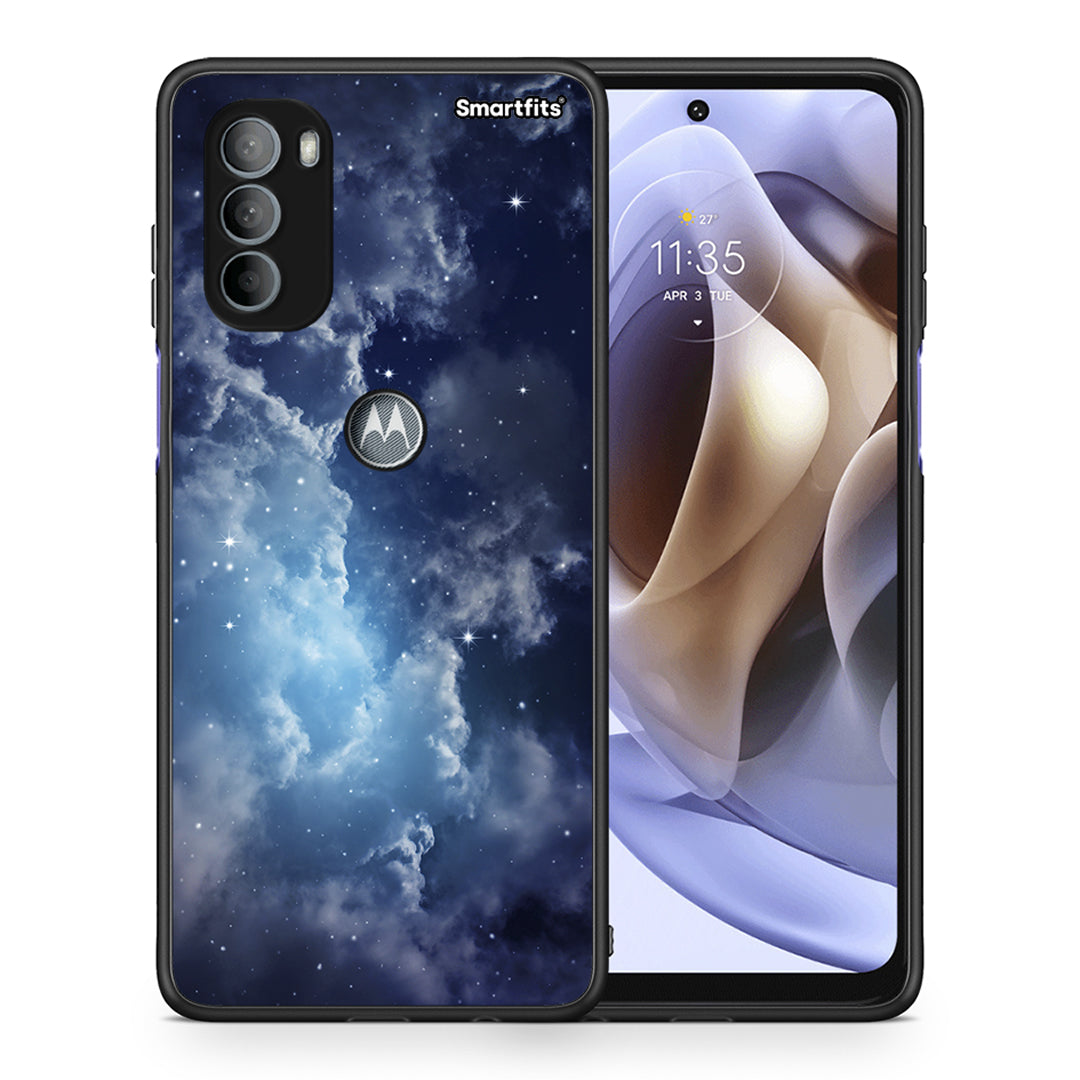 Θήκη Motorola Moto G31 Blue Sky Galaxy από τη Smartfits με σχέδιο στο πίσω μέρος και μαύρο περίβλημα | Motorola Moto G31 Blue Sky Galaxy case with colorful back and black bezels