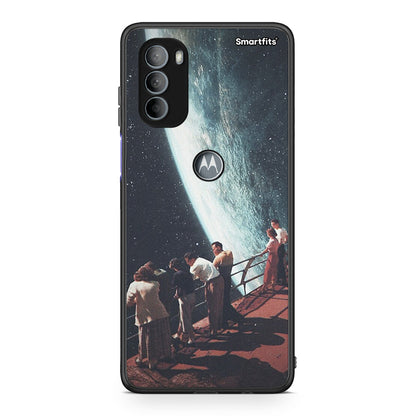 Motorola Moto G31 Surreal View θήκη από τη Smartfits με σχέδιο στο πίσω μέρος και μαύρο περίβλημα | Smartphone case with colorful back and black bezels by Smartfits