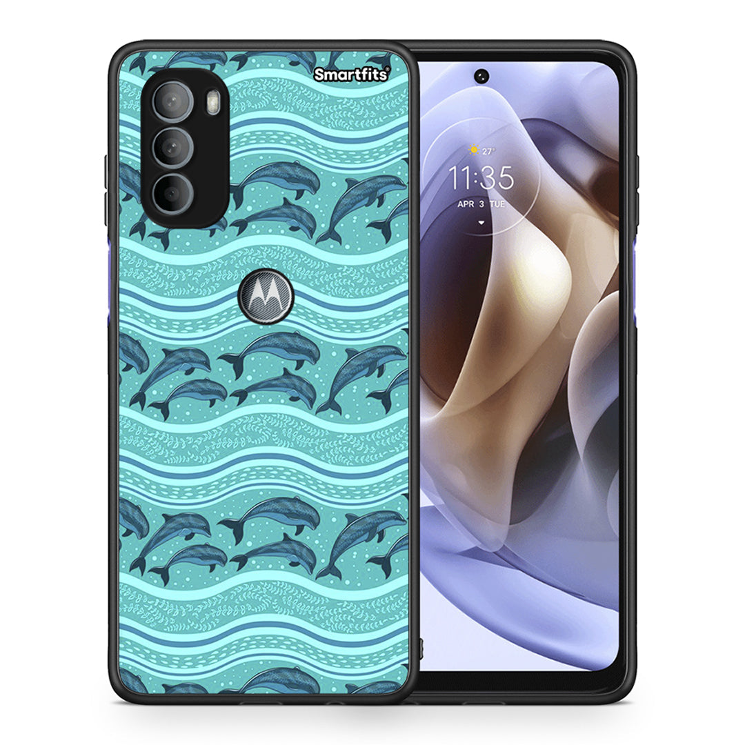 Θήκη Motorola Moto G31 Swimming Dolphins από τη Smartfits με σχέδιο στο πίσω μέρος και μαύρο περίβλημα | Motorola Moto G31 Swimming Dolphins case with colorful back and black bezels