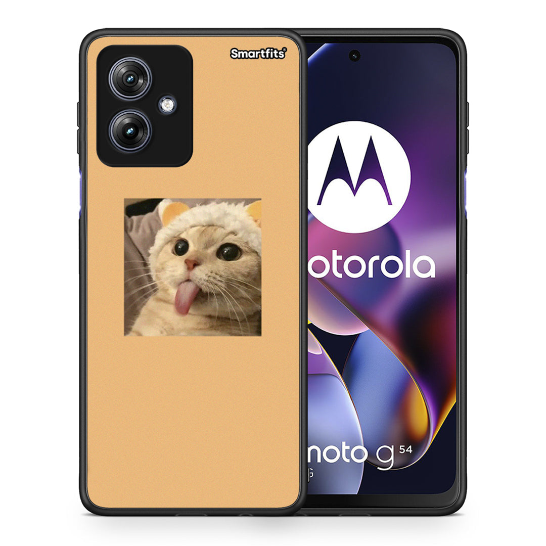 Θήκη Motorola Moto G54 Cat Tongue από τη Smartfits με σχέδιο στο πίσω μέρος και μαύρο περίβλημα | Motorola Moto G54 Cat Tongue case with colorful back and black bezels