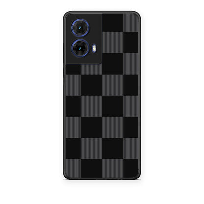 Θήκη Motorola Moto G85 Black and Charcoal Striped Checks από τη Smartfits με σχέδιο στο πίσω μέρος και μαύρο περίβλημα | Motorola Moto G85 Black and Charcoal Striped Checks case with colorful back and black bezels