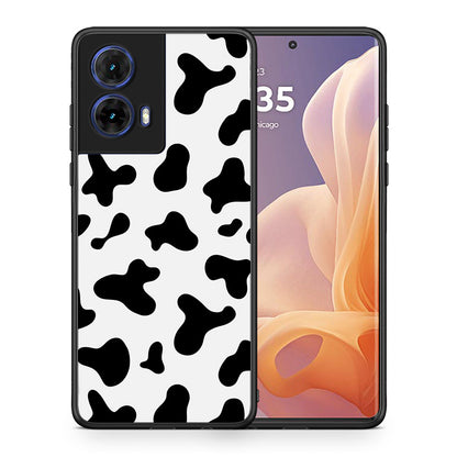 Θήκη Motorola Moto G85 Cow Print από τη Smartfits με σχέδιο στο πίσω μέρος και μαύρο περίβλημα | Motorola Moto G85 Cow Print case with colorful back and black bezels