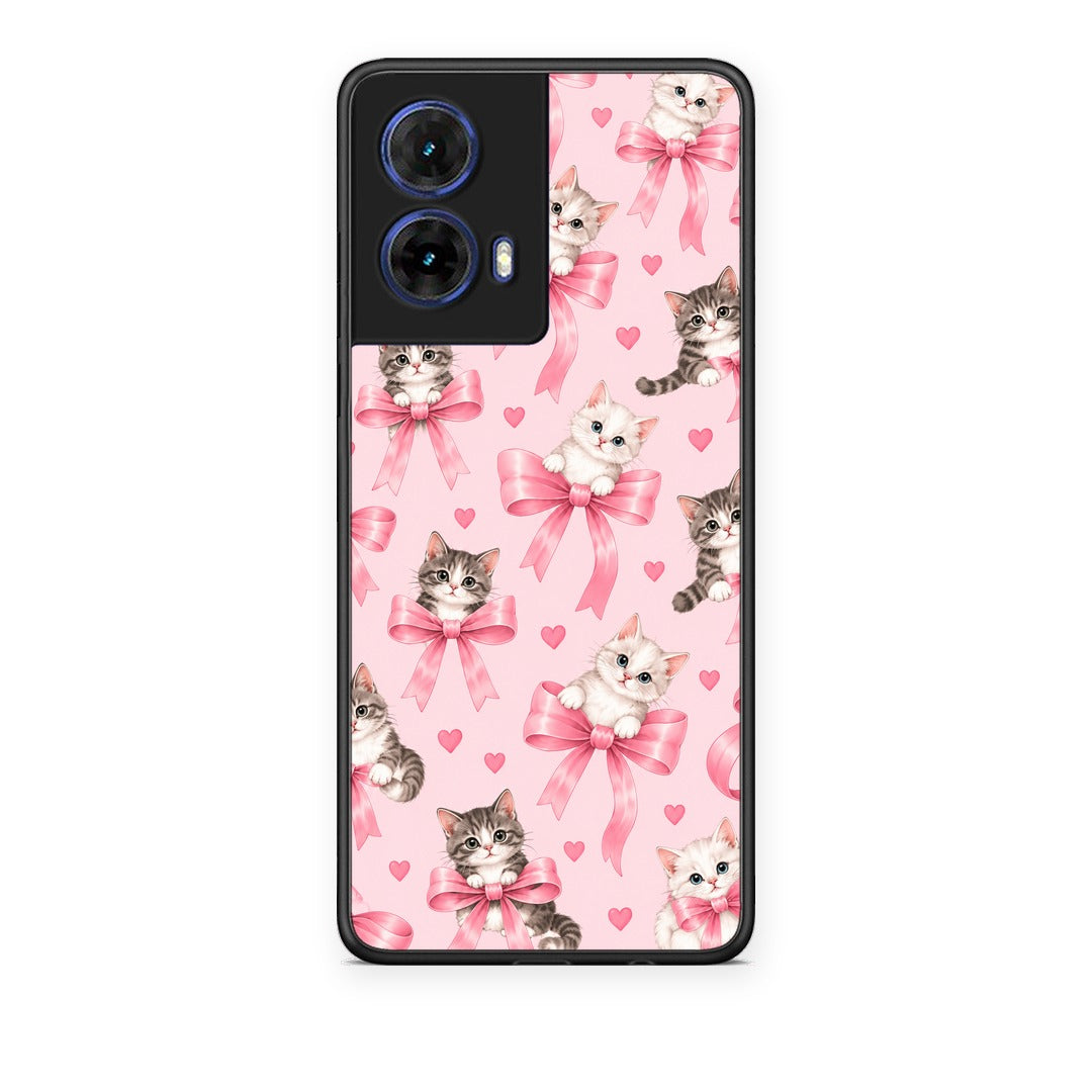 Θήκη Motorola Moto G85 Kittens and Pink Bows on Pink από τη Smartfits με σχέδιο στο πίσω μέρος και μαύρο περίβλημα | Motorola Moto G85 Kittens and Pink Bows on Pink case with colorful back and black bezels
