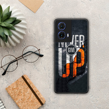 Never Give Up - Motorola Moto G85 θήκη