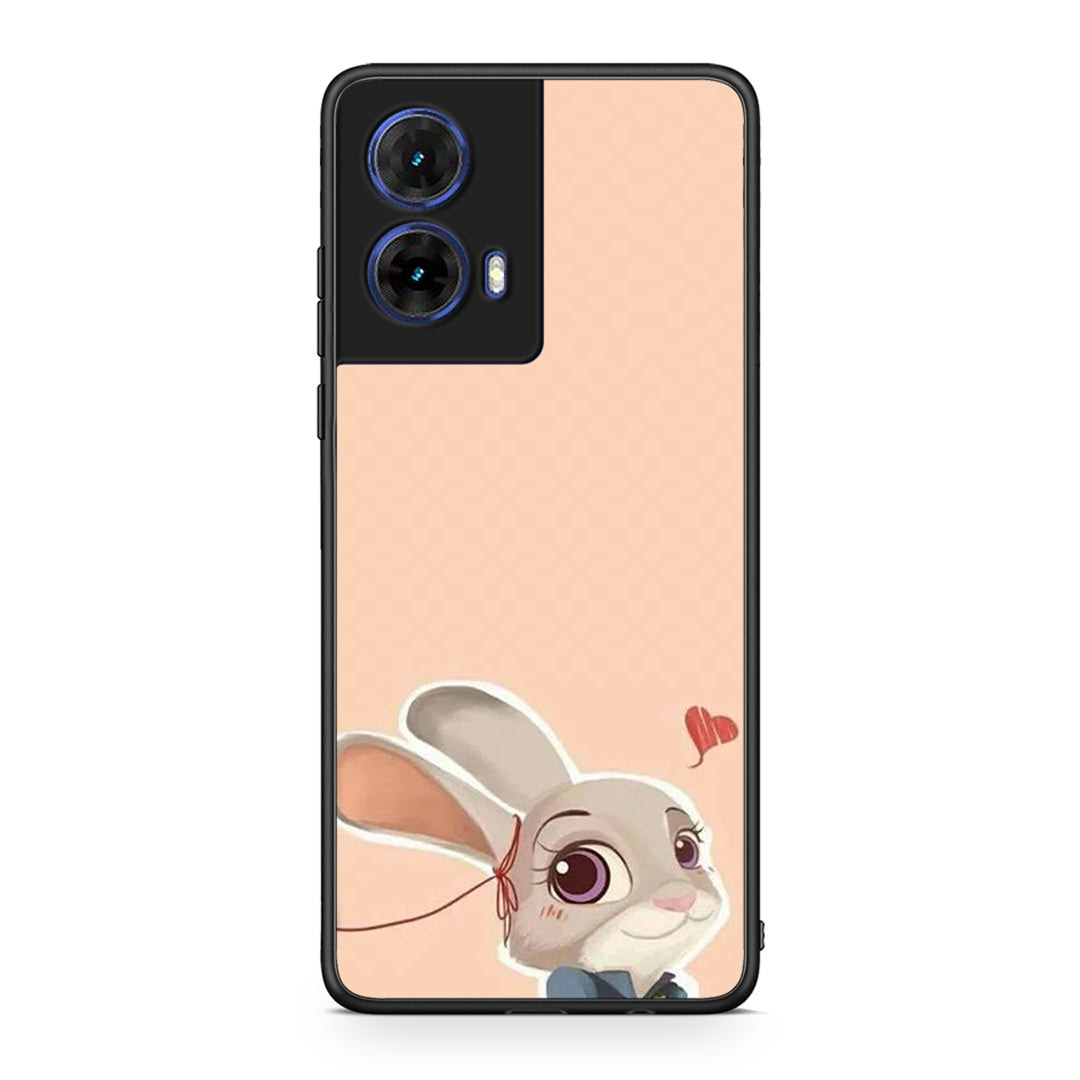 Motorola Moto G85 Nick Wilde And Judy Hopps Love 2 θήκη από τη Smartfits με σχέδιο στο πίσω μέρος και μαύρο περίβλημα | Smartphone case with colorful back and black bezels by Smartfits