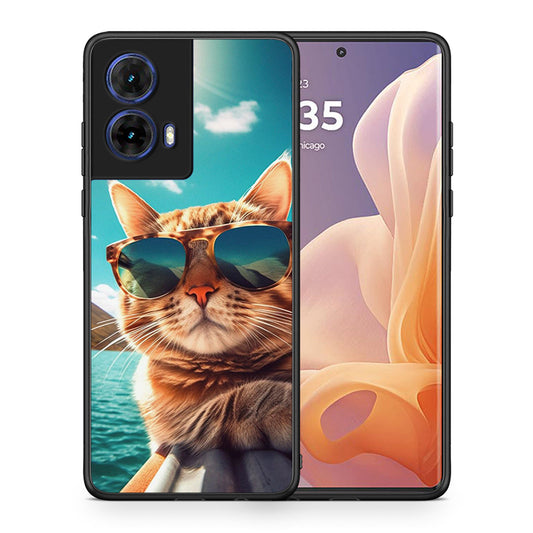 Θήκη Motorola Moto G85 Summer Cat από τη Smartfits με σχέδιο στο πίσω μέρος και μαύρο περίβλημα | Motorola Moto G85 Summer Cat case with colorful back and black bezels
