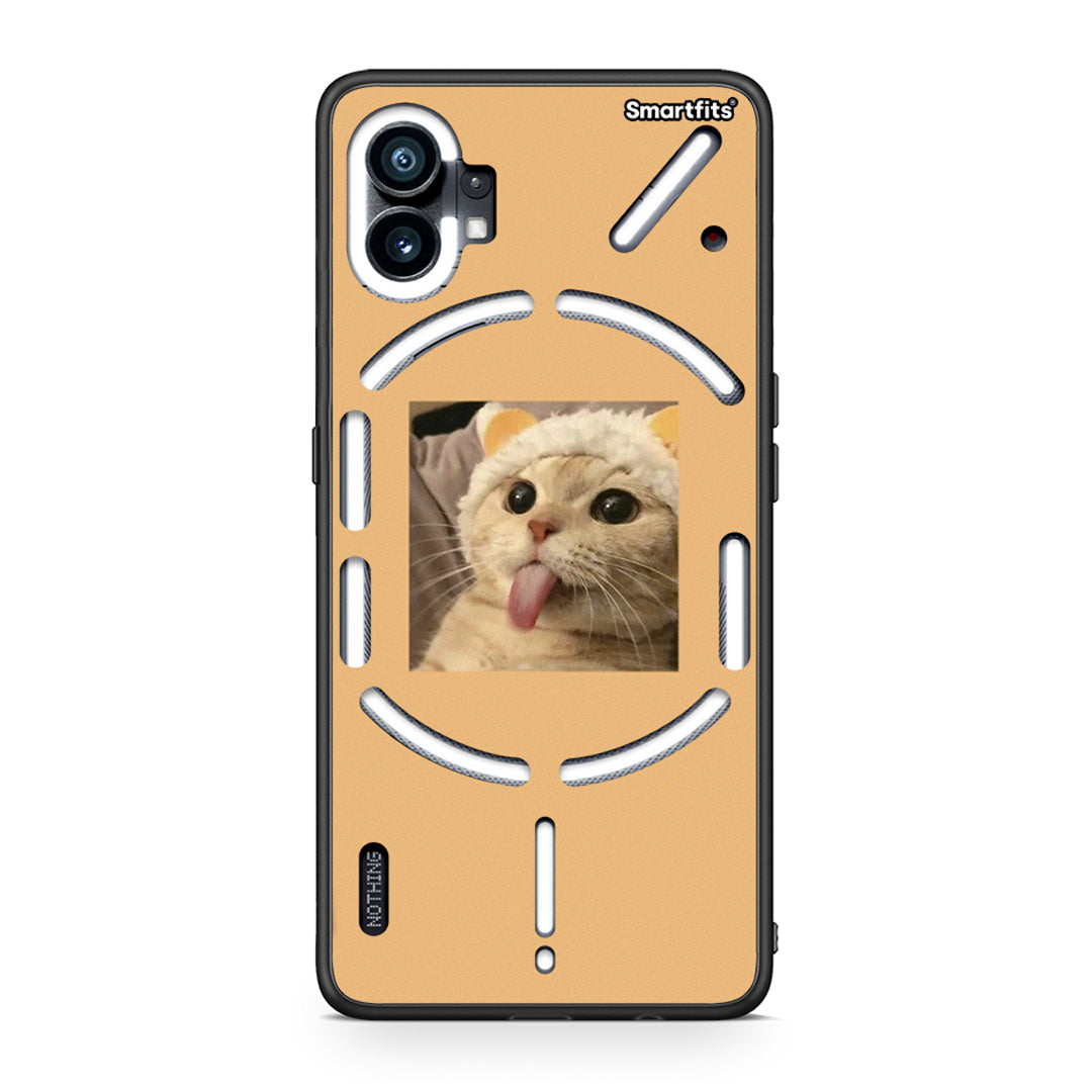 Nothing Phone 1 Cat Tongue θήκη από τη Smartfits με σχέδιο στο πίσω μέρος και μαύρο περίβλημα | Smartphone case with colorful back and black bezels by Smartfits
