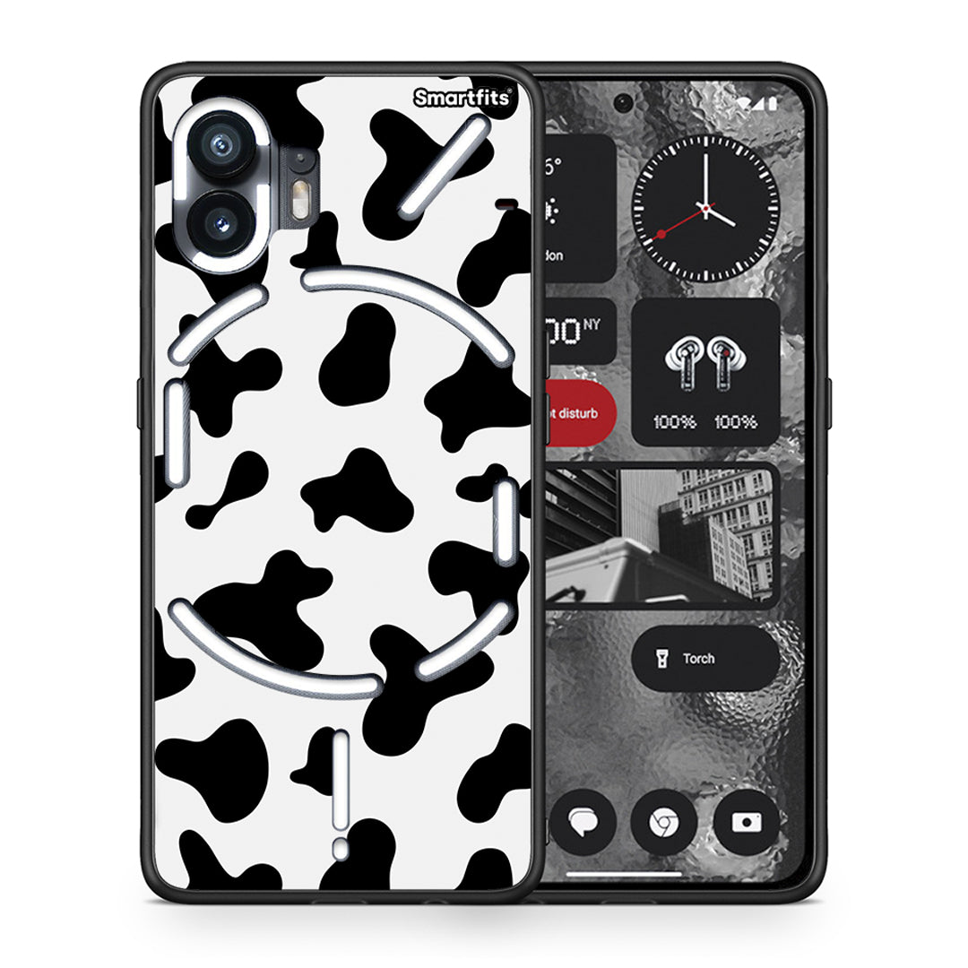 Θήκη Nothing Phone 2 Cow Print από τη Smartfits με σχέδιο στο πίσω μέρος και μαύρο περίβλημα | Nothing Phone 2 Cow Print case with colorful back and black bezels