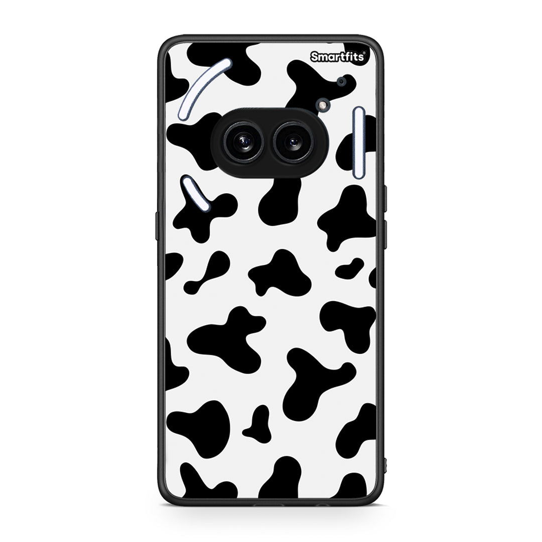 Nothing Phone 2a Cow Print θήκη από τη Smartfits με σχέδιο στο πίσω μέρος και μαύρο περίβλημα | Smartphone case with colorful back and black bezels by Smartfits