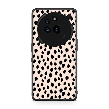 Nothing Phone 3a Pro 5G New Polka Dots θήκη από τη Smartfits με σχέδιο στο πίσω μέρος και μαύρο περίβλημα | Smartphone case with colorful back and black bezels by Smartfits