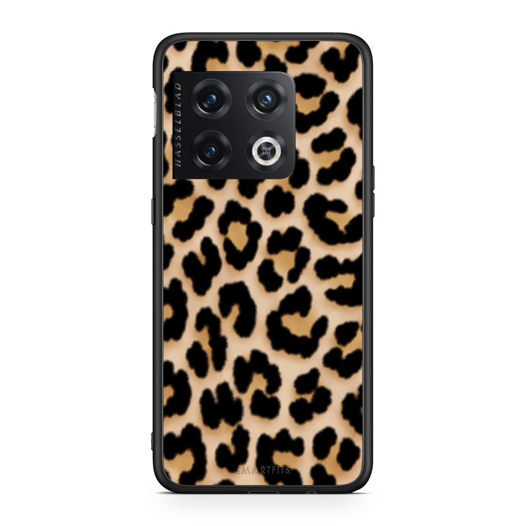 Θήκη OnePlus 10 Pro Leopard Print Tan Small από τη Smartfits με σχέδιο στο πίσω μέρος και μαύρο περίβλημα | OnePlus 10 Pro Leopard Print Tan Small case with colorful back and black bezels