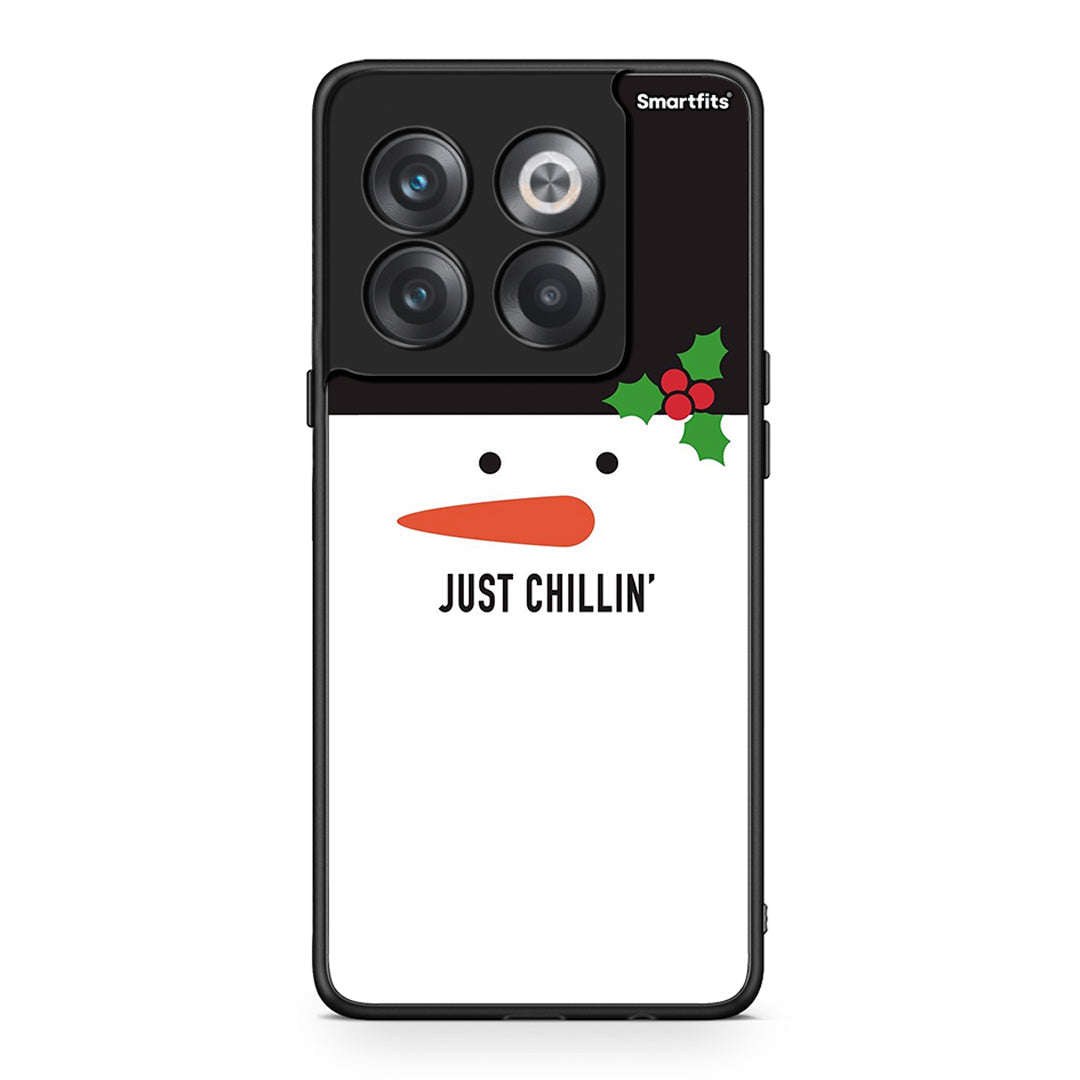 OnePlus 10T Christmas Chillin θήκη από τη Smartfits με σχέδιο στο πίσω μέρος και μαύρο περίβλημα | Smartphone case with colorful back and black bezels by Smartfits