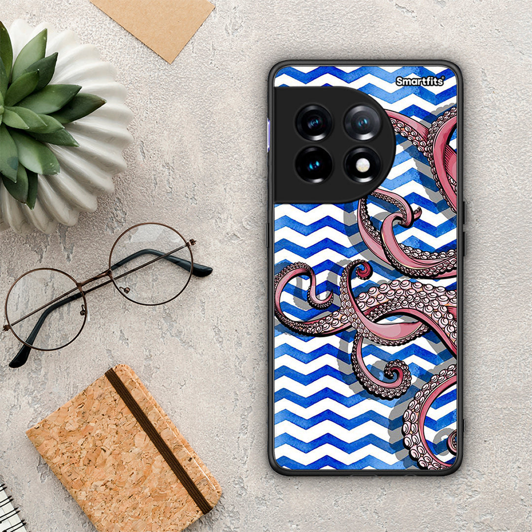 Θήκη OnePlus 11 5G Chevron Devilfish από τη Smartfits με σχέδιο στο πίσω μέρος και μαύρο περίβλημα | OnePlus 11 5G Chevron Devilfish Case with Colorful Back and Black Bezels