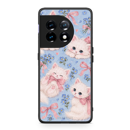 Θήκη OnePlus 11R / ACE 2 5G White Kittens and Blue Flowers Large από τη Smartfits με σχέδιο στο πίσω μέρος και μαύρο περίβλημα | OnePlus 11R / ACE 2 5G White Kittens and Blue Flowers Large case with colorful back and black bezels