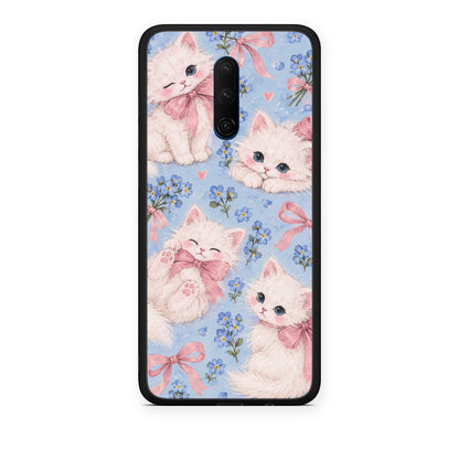 Θήκη OnePlus 7T Pro White Kittens and Blue Flowers Large από τη Smartfits με σχέδιο στο πίσω μέρος και μαύρο περίβλημα | OnePlus 7T Pro White Kittens and Blue Flowers Large case with colorful back and black bezels