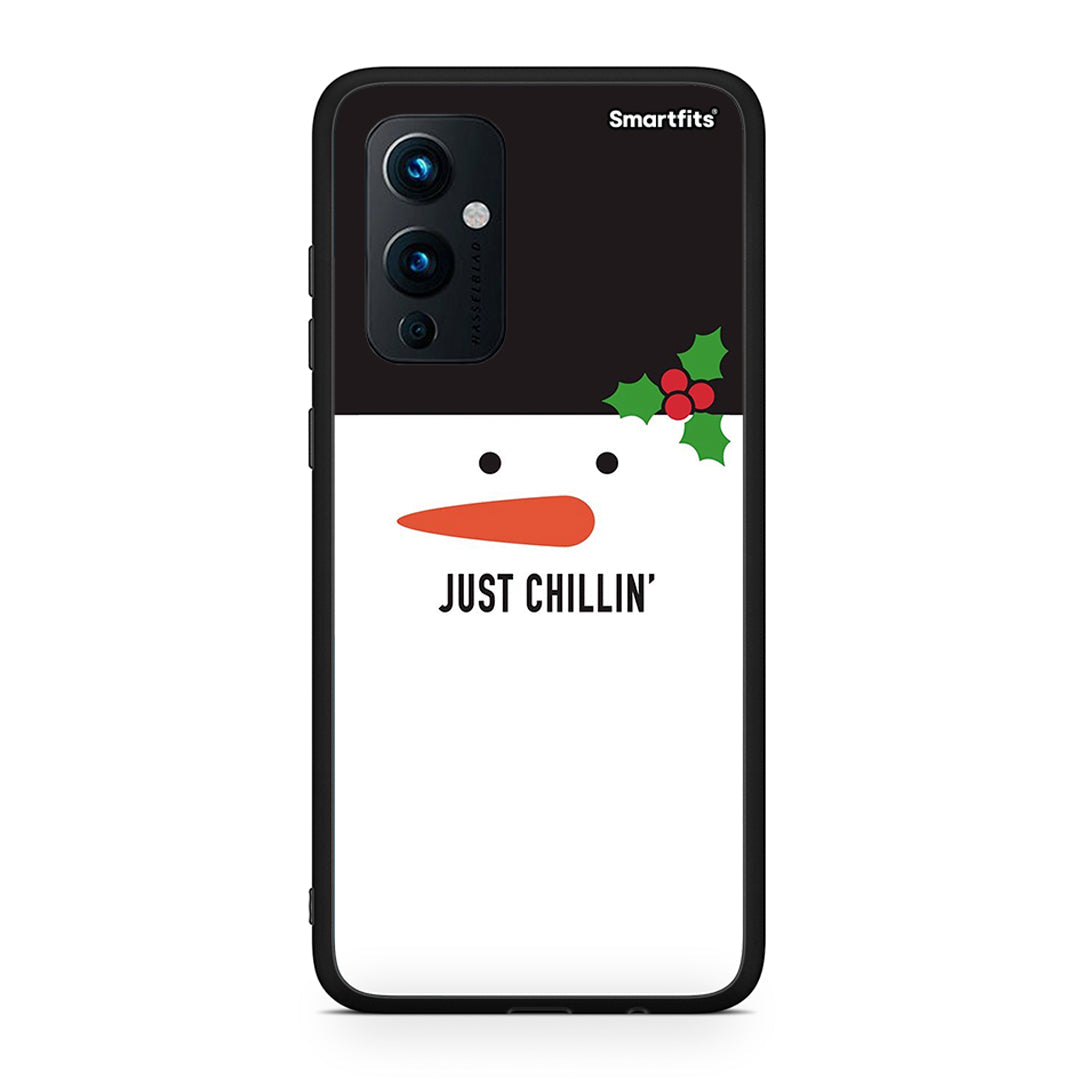 OnePlus 9 Christmas Chillin θήκη από τη Smartfits με σχέδιο στο πίσω μέρος και μαύρο περίβλημα | Smartphone case with colorful back and black bezels by Smartfits
