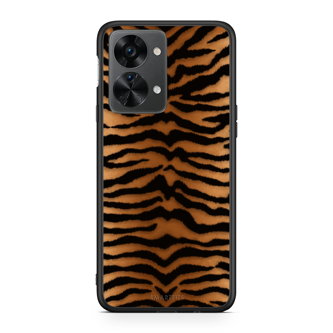 Θήκη OnePlus Nord 2T Tiger Print Orange and Black από τη Smartfits με σχέδιο στο πίσω μέρος και μαύρο περίβλημα | OnePlus Nord 2T Tiger Print Orange and Black case with colorful back and black bezels